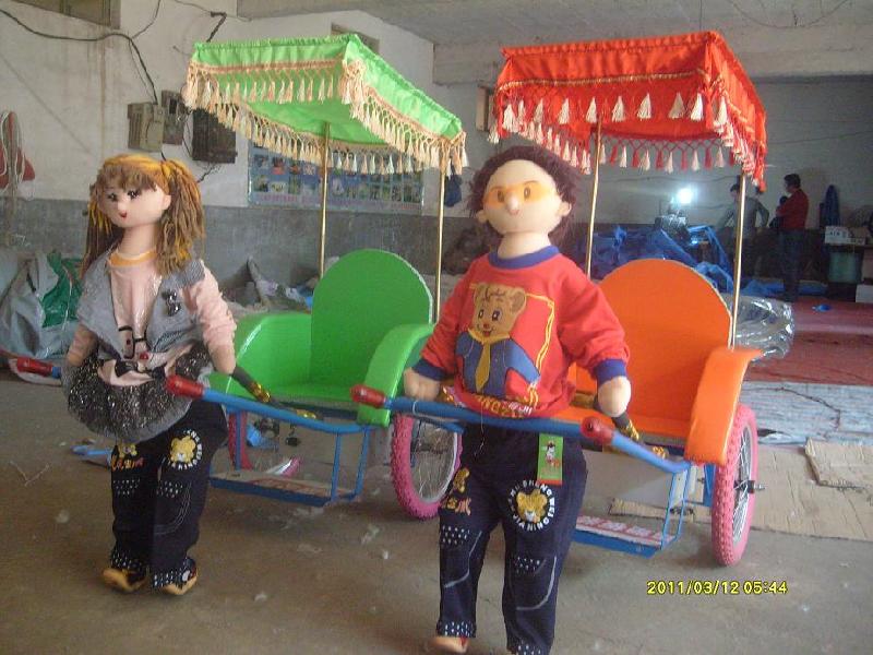 2012年大型充气玩具供应2012年大型充气玩具，2011年儿童蹦极跳床，华北动物电瓶车