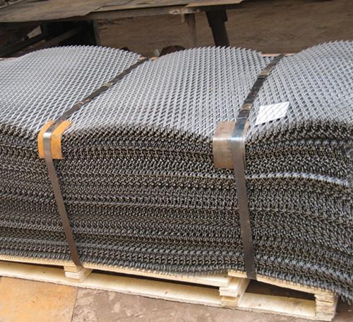 供应青岛菱形钢板网钢丝网拉伸板网