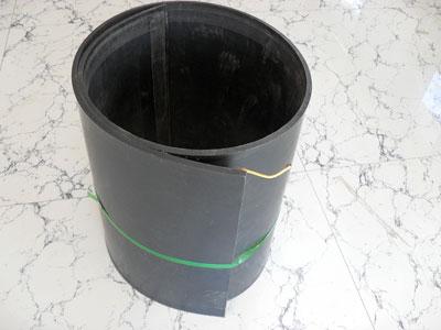 供应雅安市聚氨酯黑黄夹克保温管的价格，直埋聚氨酯热水保温管