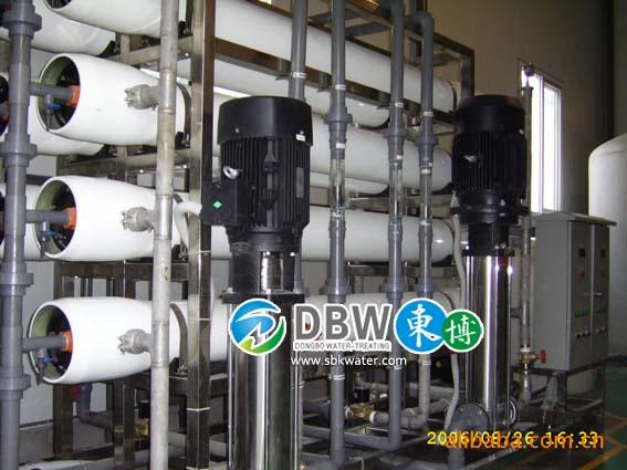 东莞市小型反渗透纯水设备，工业纯水设备厂家供应小型反渗透纯水设备，工业纯水设备报价