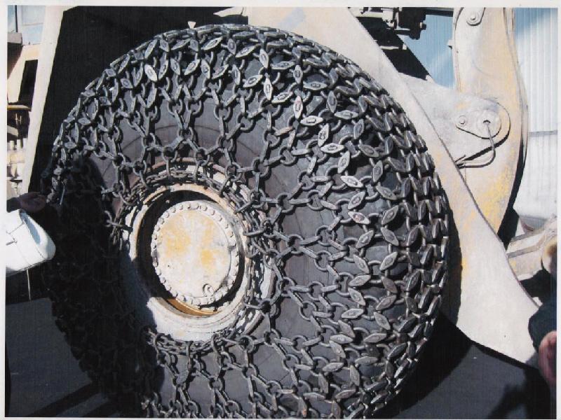 供应23.5-25加强型轮胎保护链，ZL50装载机轮胎保护链