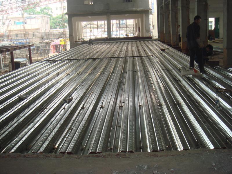 供应隔层钢结构，北京专业做隔层钢结构现浇混凝土楼板西山国际城工地开工