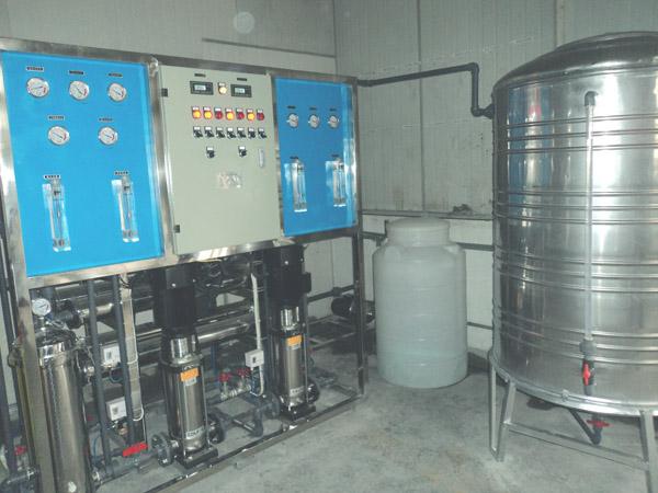 供应工业反渗透纯水设备/反渗透装置