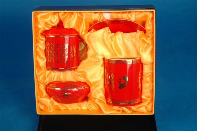 供应德化陶瓷茶具中国红办公三件套