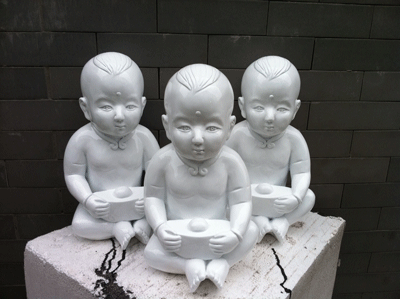 供应北京泡沫雕塑影视舞台道具制作玻璃钢道具石润雕塑图片