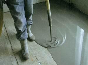 供应自流平水泥施工必须涂刷界面剂、自流平水泥施工工具消泡滚筒