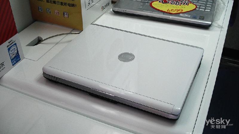 戴尔笔记本最新液晶屏键盘价格，维修多少钱