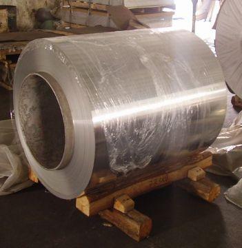 供应花纹铝板供应铝板厂家优质铝板鑫佳供应中厚壁铝板