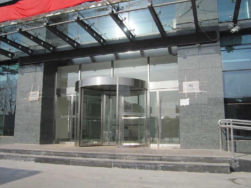 北京东城区雍和宫安装玻璃门供应北京东城区雍和宫安装玻璃门18210206647