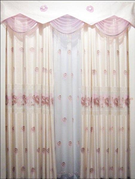 伊丽莎白 专业制作各种卷帘、折帘、百叶帘、垂直帘品牌窗帘