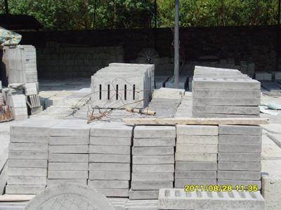 重庆钢筋混凝土排水管人行道板批发