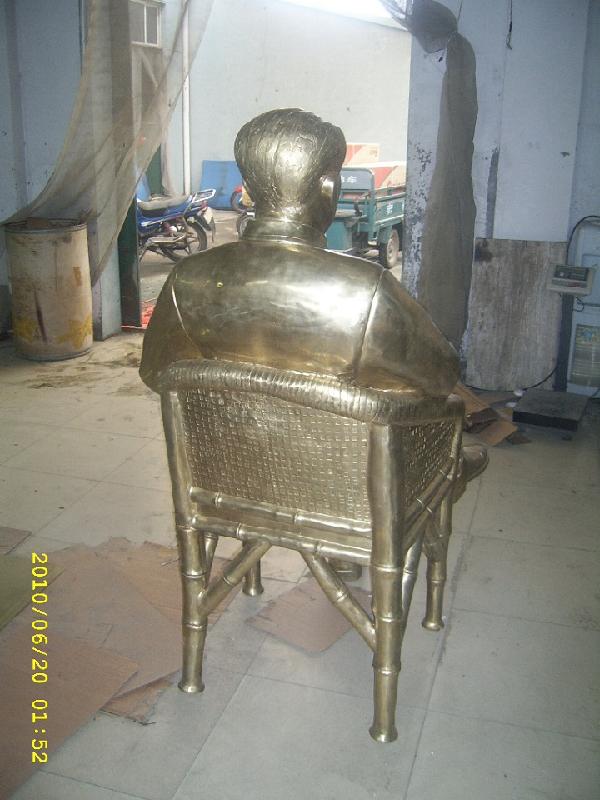 保定市毛泽东坐像厂家供应铸铜毛泽东坐像