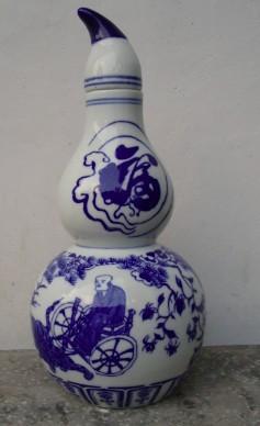 供应批量定做辽宁陶瓷酒瓶；贵州陶瓷酒瓶定做来样加工景德镇陶瓷酒瓶定做