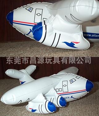 广东专业生产各类PVC充气玩具飞机批发