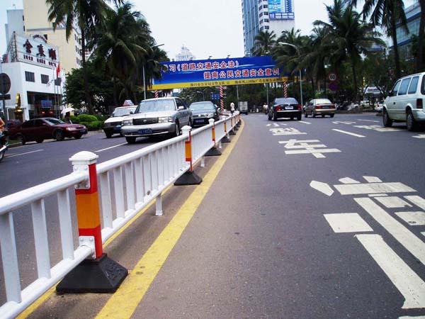 贵州城市道路隔离护栏批发
