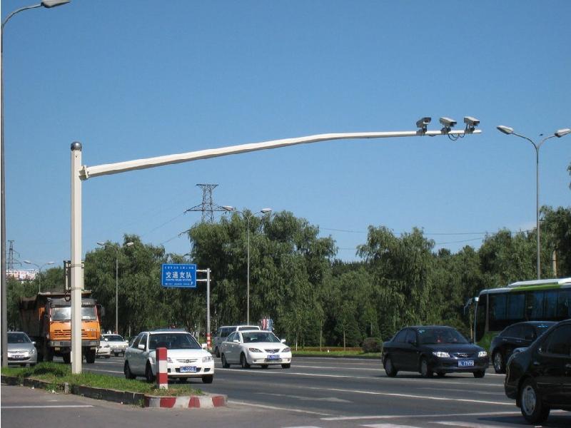 供应上海监控杆，上海平安城市监控杆 6米监控杆厂家直销