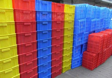 供应江苏省常熟市董浜镇废塑料回收塑料托盘塑料箱塑料盒回收购