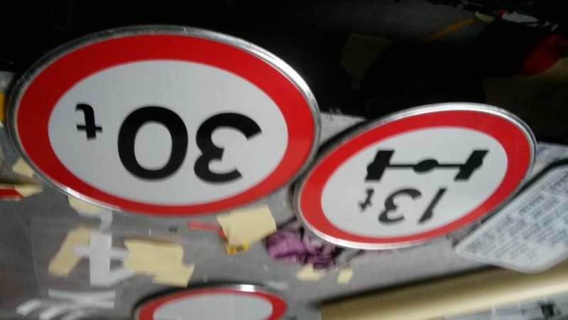 供应青海西宁道路指示牌反光标牌厂家互助公路标牌限速限高景区导向牌