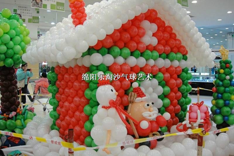 绵阳开业周年庆圣诞节气球装饰布置图片|绵阳