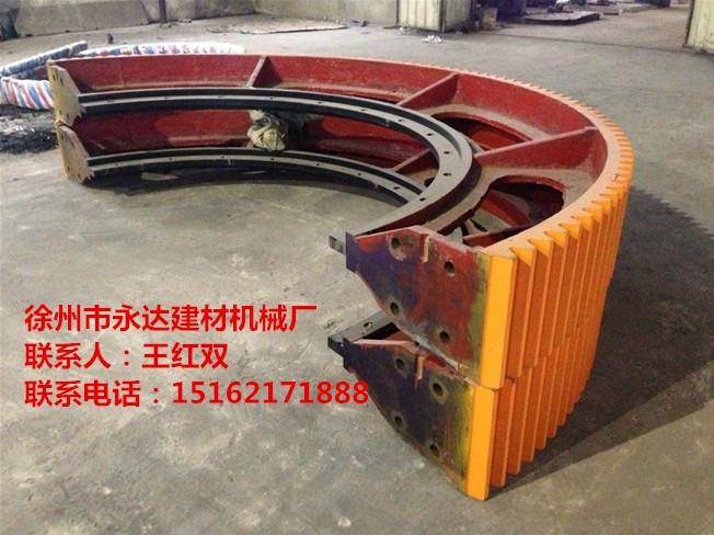 供应球磨机大齿轮厂家,1.83-3米球磨机大齿轮,徐州市永达建材机械图片