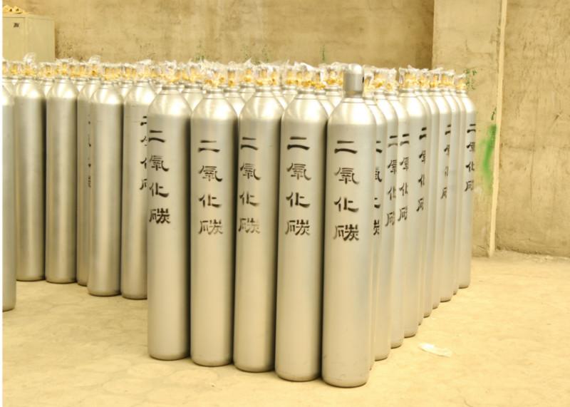 供应10--40升六氟化硫气瓶生产厂家批发