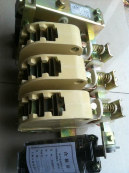 上海人民直销cj12-400/3交流接触器