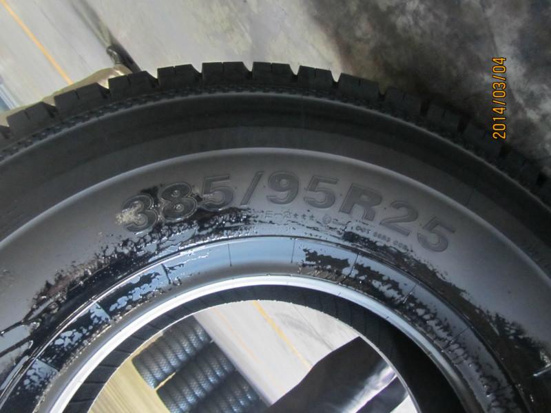 供应385/95R25吊车用工程轮胎