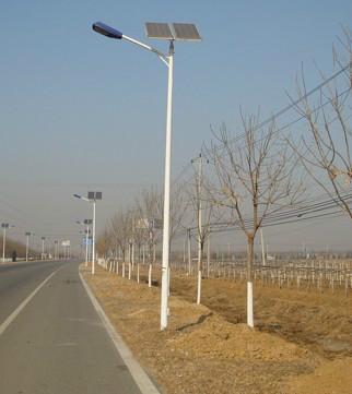 供应郑州LED太阳能路灯单臂可定制