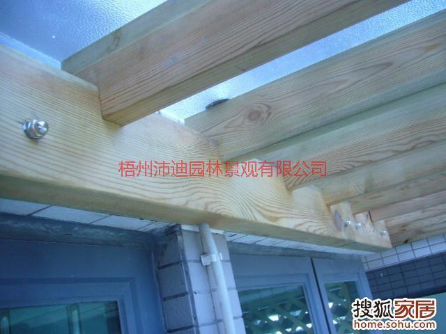 供应广西专业承接户外木结构工程，防腐木花架，防腐木护栏