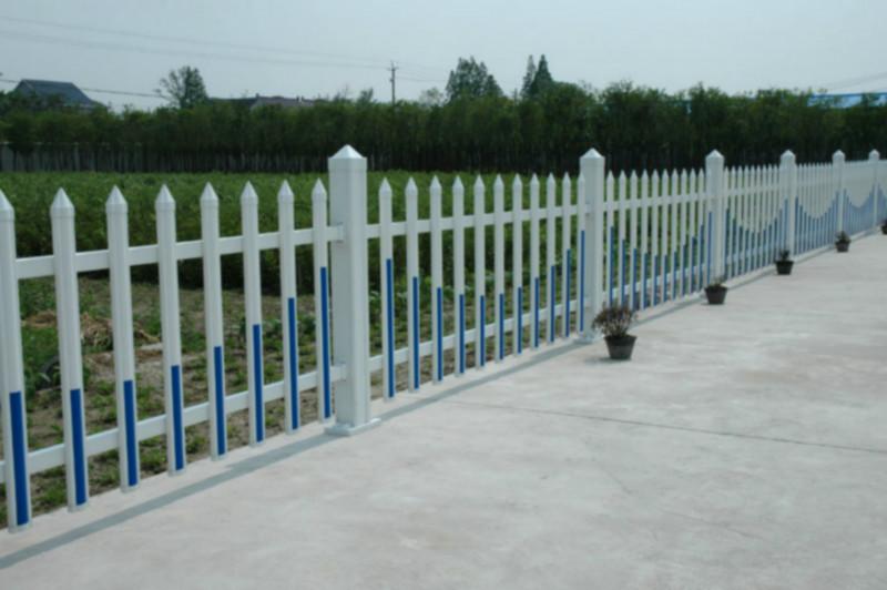 供应PVC塑钢围栏