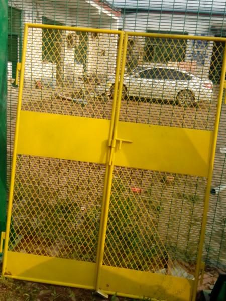 供应建筑施工场地电梯安全门  施工升降机安全门
