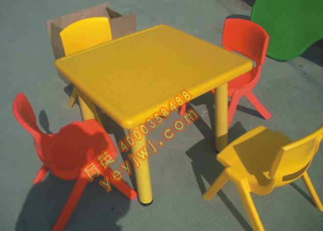 幼儿园桌椅儿童学习桌椅塑料桌椅批发