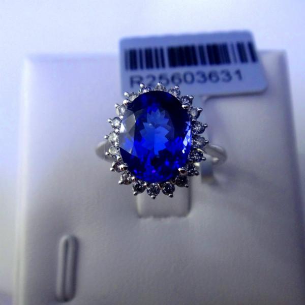 供应美丽坦桑蓝宝石镶嵌戴安娜王妃戒指 吊坠