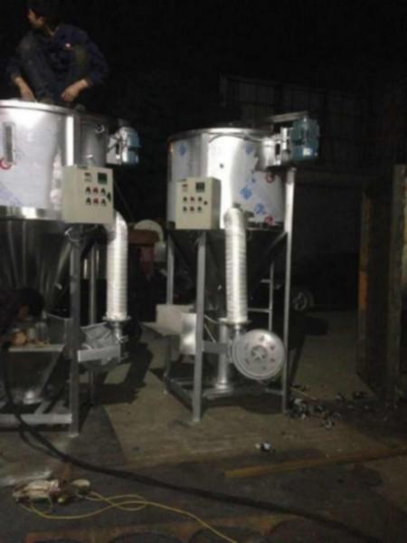 供应上海干燥搅拌机，上海立式塑料搅拌机，上海卧式烘干搅拌机