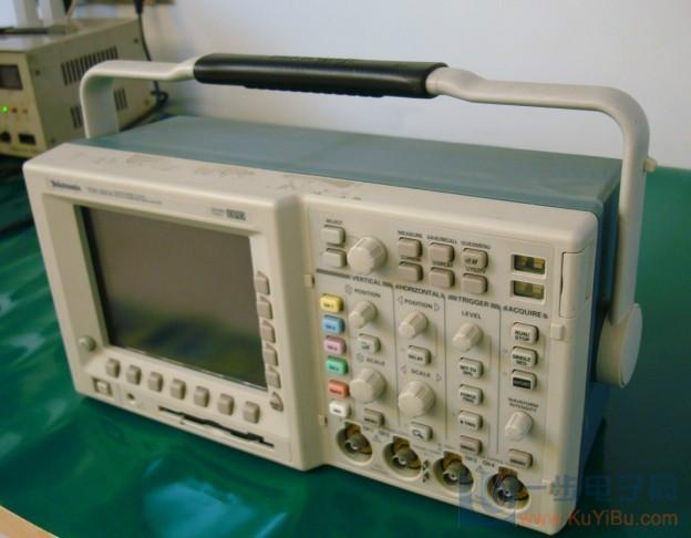 供应TDS3054C示波器