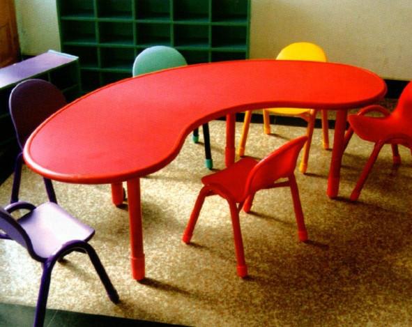 【寓教于玩】学习必备 儿童桌椅 幼儿园桌椅 月亮桌 圆桌 方桌