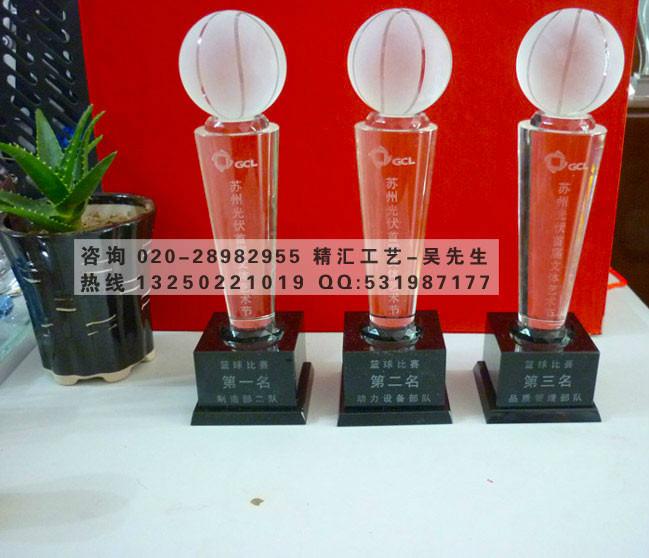 供应排球比赛奖杯定做，广州排球比赛水晶奖杯，篮球足球羽毛球比赛奖杯