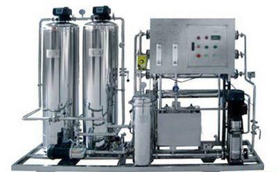 供应泰兴纯化水设​备 制药用水设备 反渗透设备