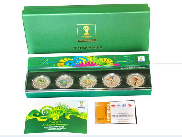 供应2014年巴西FIFA世界杯纪念银章 定价：2690元