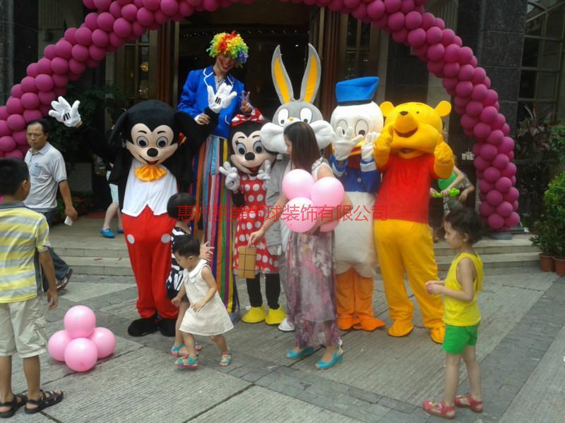 供应惠州小丑表演滑稽小丑高跷小丑魔术，最欢喜热闹的小丑表演艺术团杂技