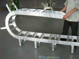 供应用于机械设备的桥式钢铝拖链
