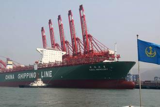 供应上海散货进出口国际海运专线代理散货海运报关+商检+拖车的物流图片