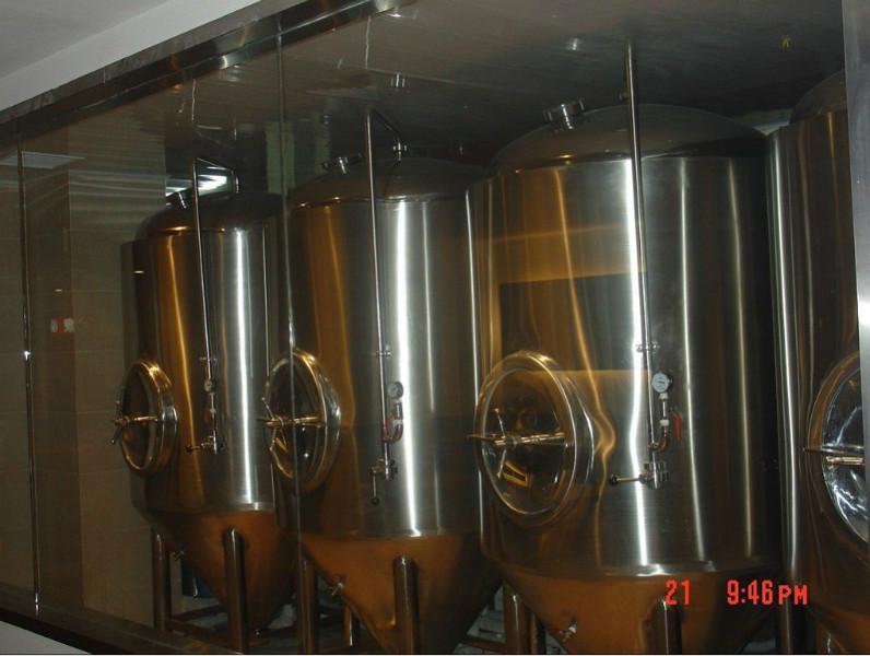 哈尔滨市啤酒生产设备厂家供应啤酒生产设备小型啤酒设备啤酒自酿设备