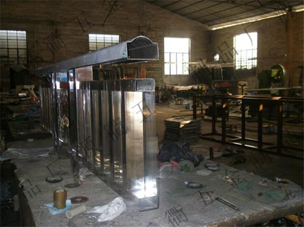 供应异形不锈钢护栏设计制作价格，异形不锈钢立柱生产批发