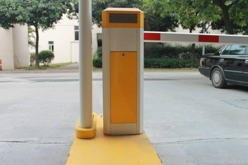 供应小区停车场系统,九江小区停车场系统安装找九江华利电动门