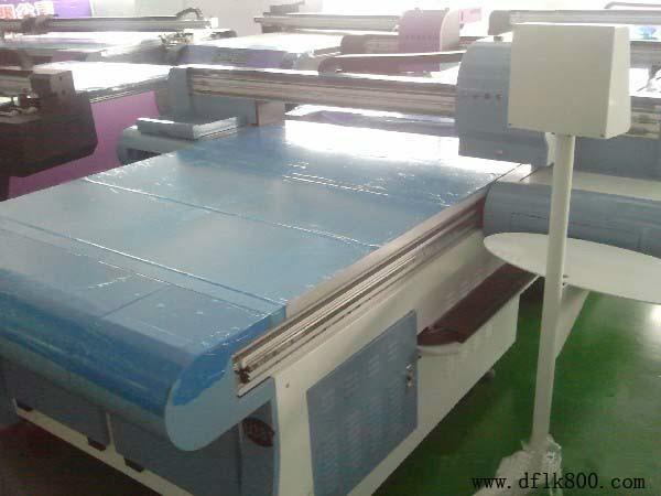深圳市小型理光UV平板打印机厂家