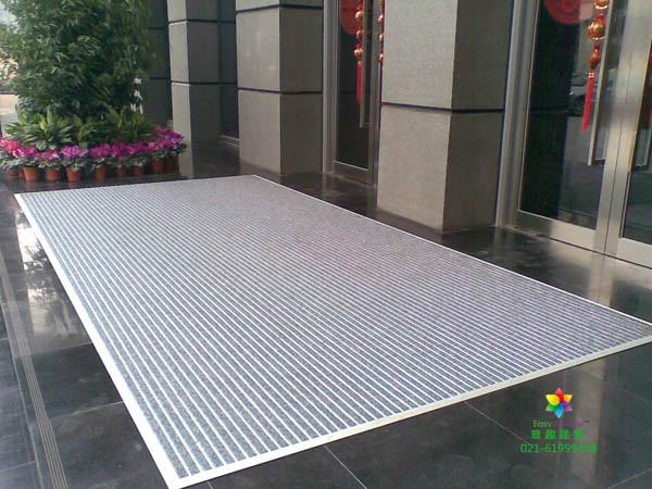 供应铝合金除尘地垫进口地毯耐脏可水洗上海厂家商场门口防滑耐磨地毯