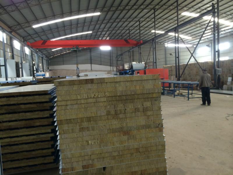 供应昆明彩钢岩棉板昆明苏工企业生产