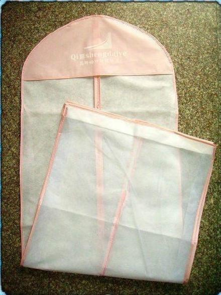 供应哪里的无纺布服装防尘袋最便宜，广州哪里的无纺布服装防尘袋最好