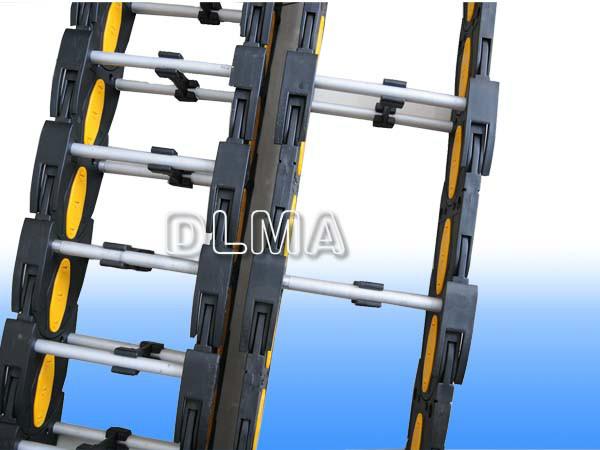 供应桥式塑铝拖链厂家 桥式塑铝拖链直销 桥式塑铝拖链研发
